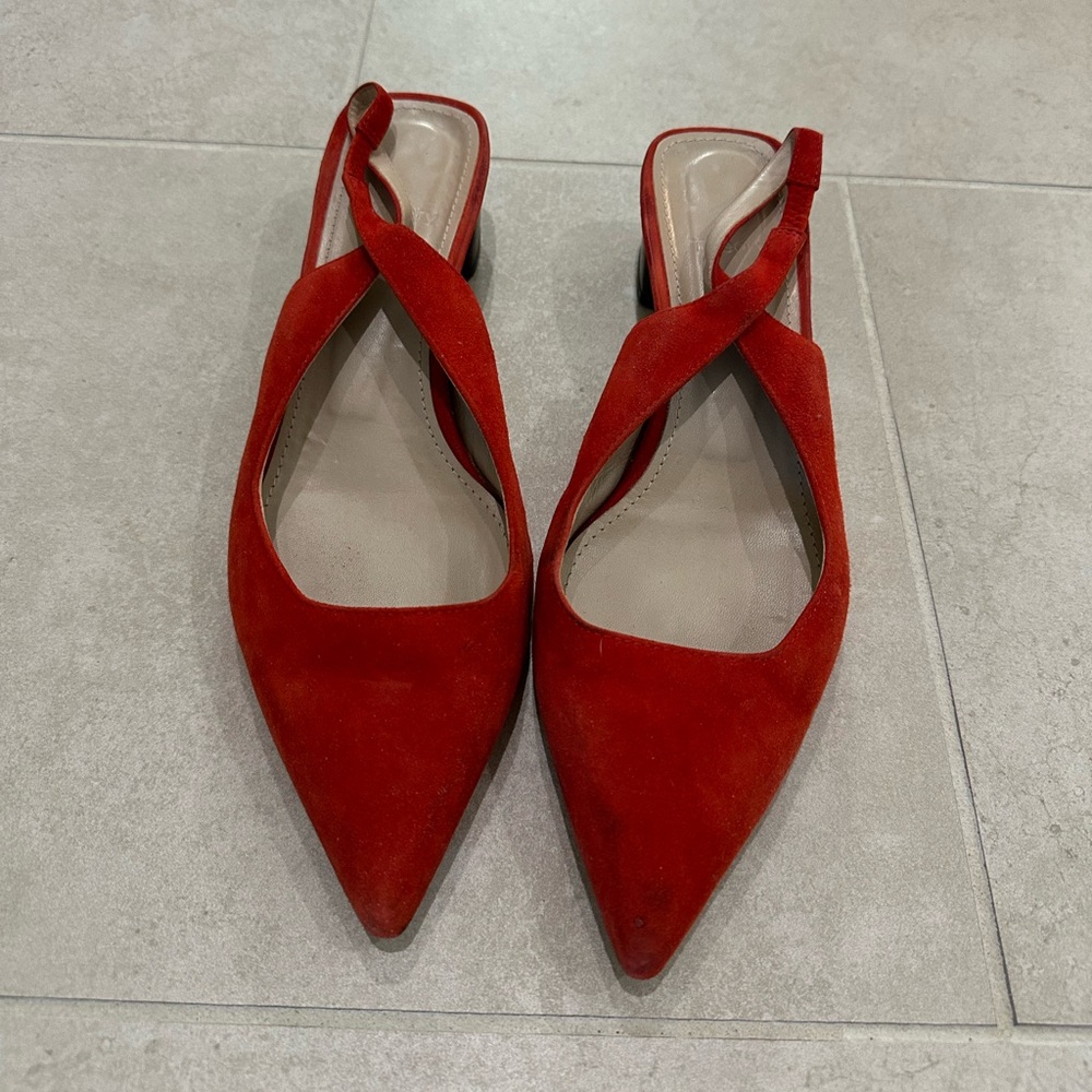 Theory red kitten heels